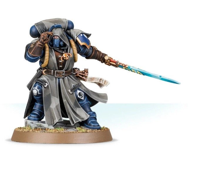 Primaris Librarian in Phobos Armour
