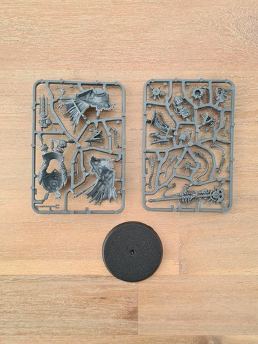Tech-Priest Manipulus Sprue