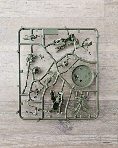 Pustus the Vile Plaguecaster Miniature Sprue