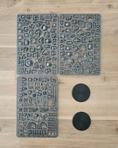 2x Castellax Battle-automata Sprue