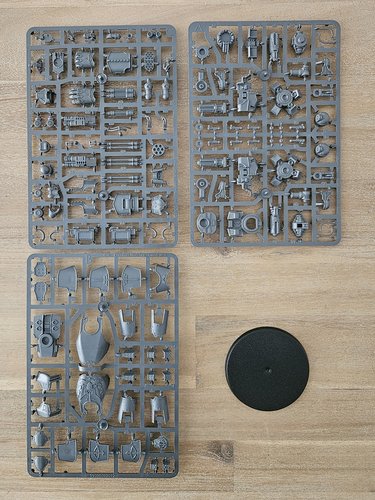 Reaver Battle Titan sprue