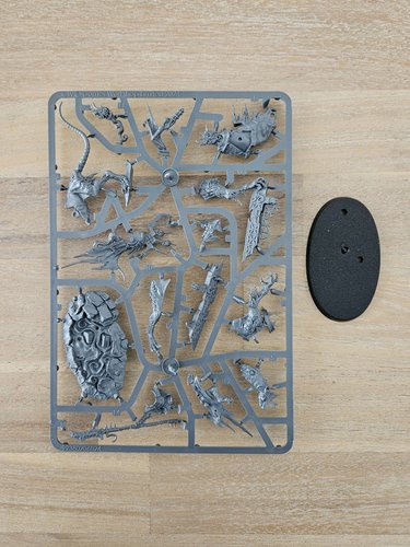Clawlord on Gnaw-Beast sprue